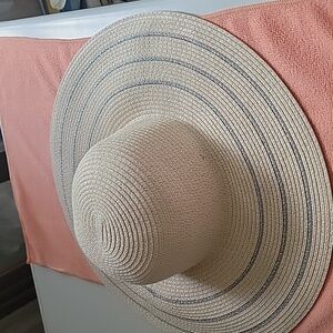 Summer women's hat